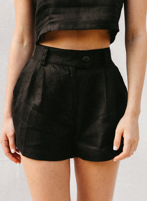 Nina Linen Pleated Shorts
