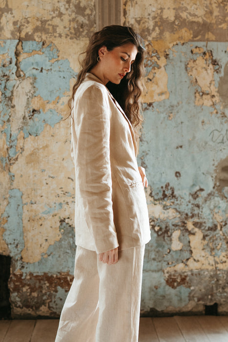 Terra Blazer in Beige