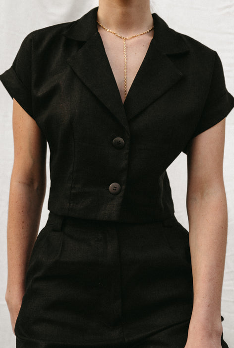 Spencer Linen Crop Collared Top in Black
